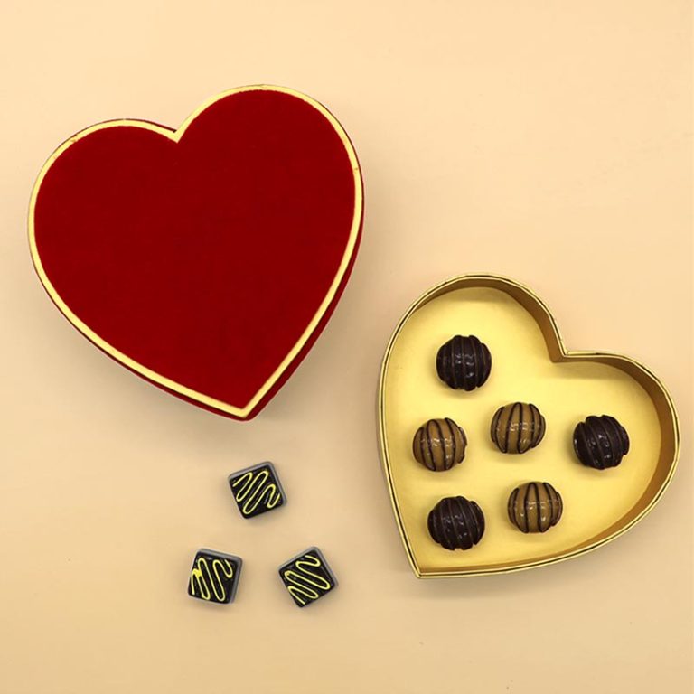 Heart Shape Boxes5