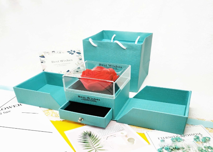 This Gift Box Packaging Style Is Taking Instagram by Storm!