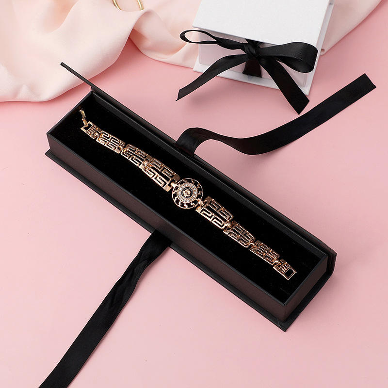 personalized jewellery packaging